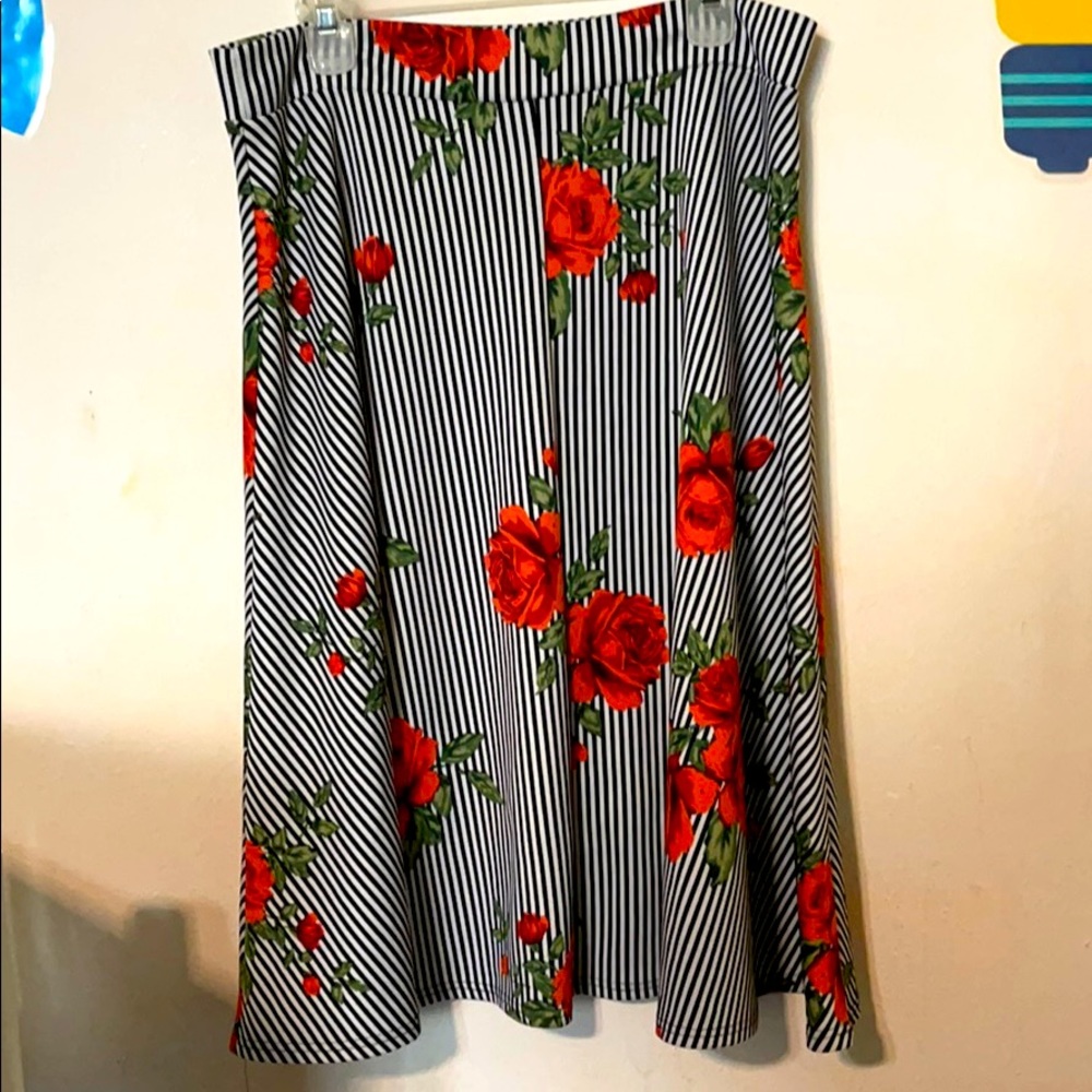 Skirt - size XL